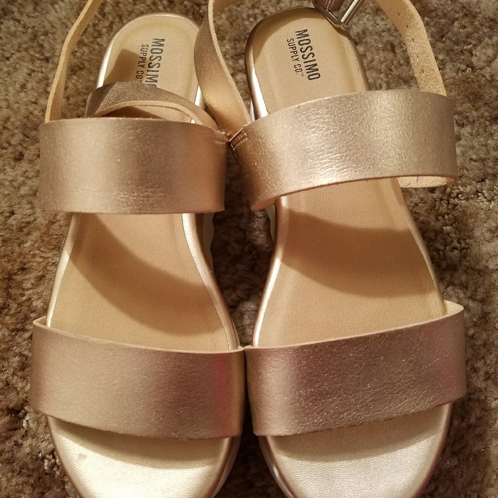 Sandals Make an offer